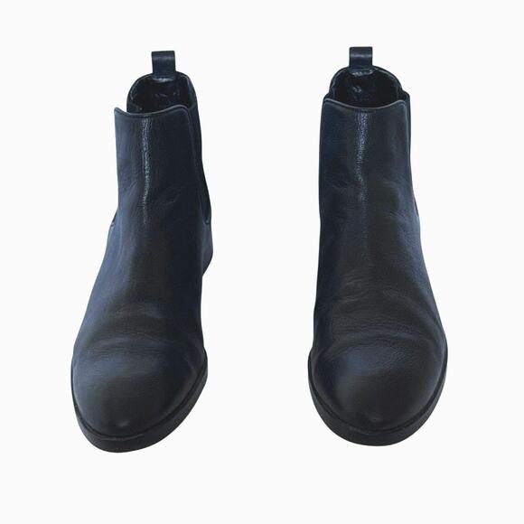 Cole HAAN Women’s Landsman Black Leather Ankle Bootie Side Gored Size 9.5 M - Picture 3 of 9